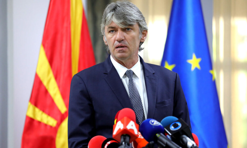 Ziadin Sela  Nga sot këshilli i komunës së Strugës nuk udhëhiqet në gjuhën shqipe 