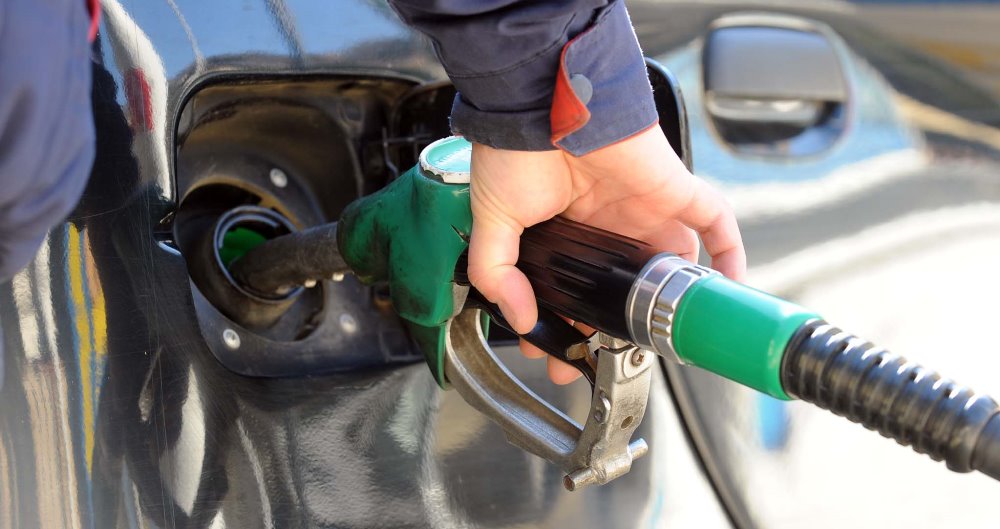 Edhe një shtrenjtim i madh i çmimeve të derivateve të naftës në Maqedoninë e Veriut