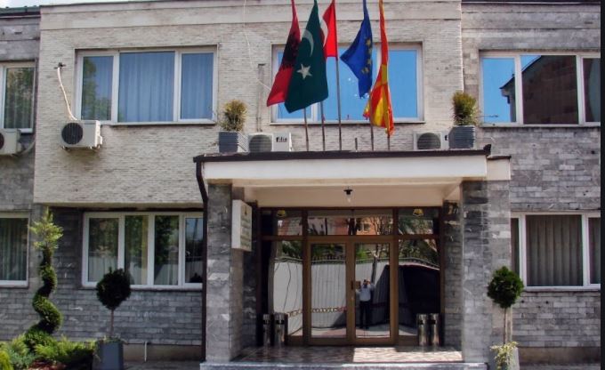 Anëtarë të BFI së dhe xhemate nga disa myftini kërkojnë përgjegjësi pas përfshirjes së imamëve në fushata politike