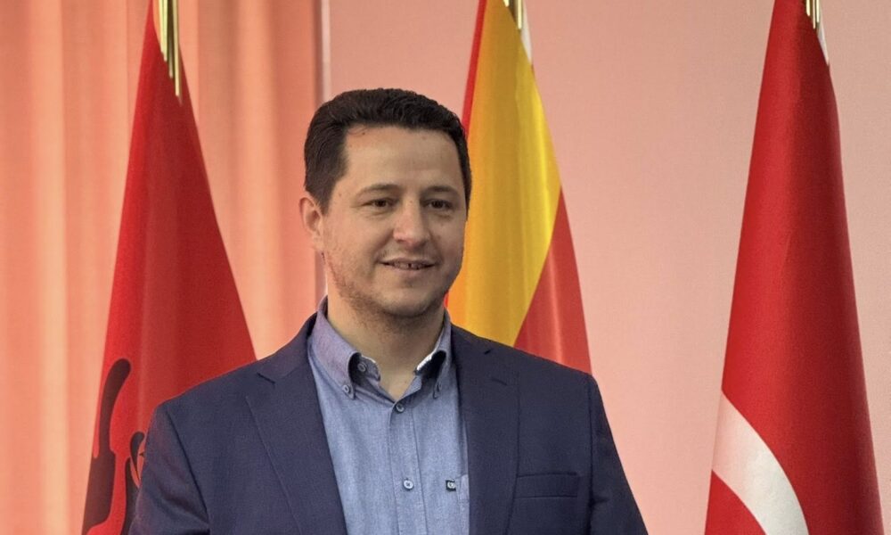  Le të jemi të gjithë të bashkuar në vlerat e Zotit    Valbon Limani uron besimtarët për fillimin e muajit të shenjtë të Ramazanit