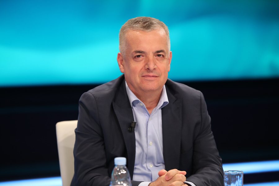 Nazarko  Zhbërja e Marrëveshjes së Ohrit rrezikon stabilitetin e vendit