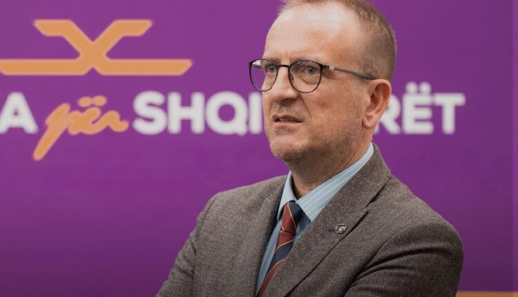 ASh  Oktopodi i Botës Serbe po mbyt Maqedoninë  VLEN në shërbim të tij