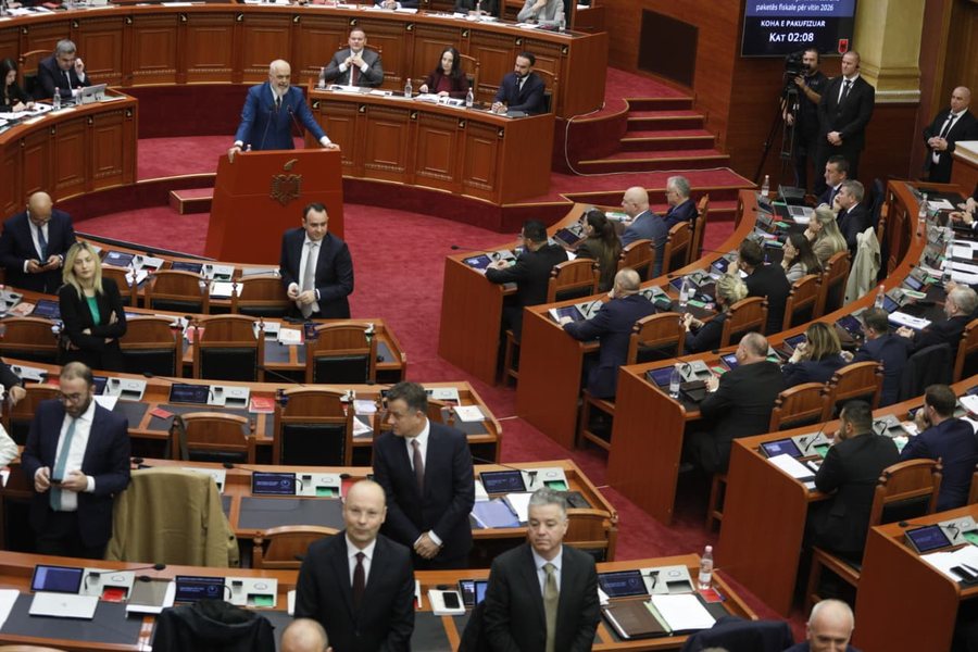 opozita-i-ktheu-shpinen-si-iu-pergjigj-kryeministri