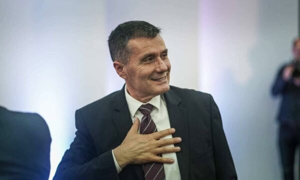 Numërohen votat e diasporës  Ruzhdi Shehu mposht Agron Kuçin në Junik