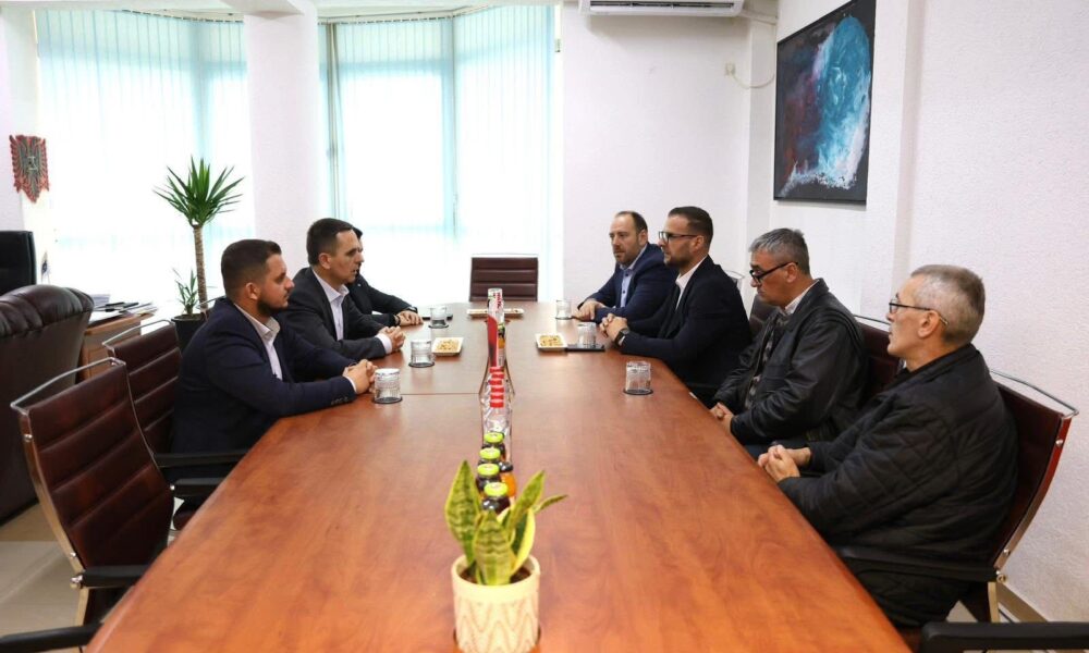 Kasami viziton Daut Memishin në Tearcë  Do të punojmë bashkë për të mirën e qytetarëve