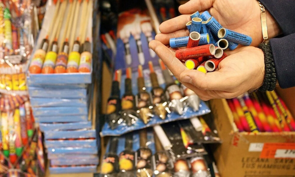 sekuestrohen-mbi-6-000-cope-mjete-piroteknike-ne-bit-pazar-te-shkupit