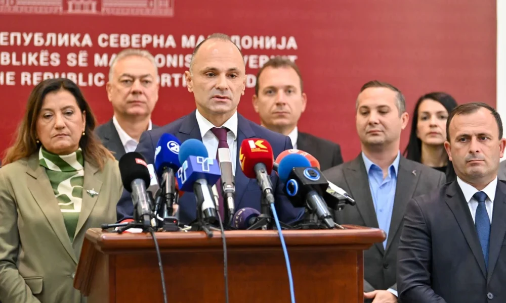 Filipçe  Skenari serb i VMRO së filloi mbrëmë  liria e qytetarëve po kërcënohet