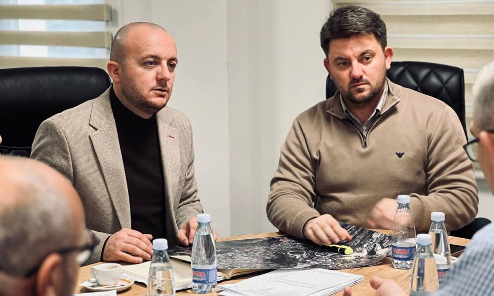 Hoxha takohet me Elmazin  diskutohet projekti për modernizimin e sistemit të ujitjes në Saraj