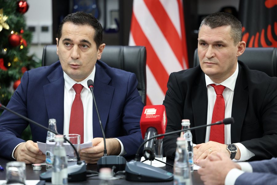 Ndërrim kokash në SPAK   Te Sheshi