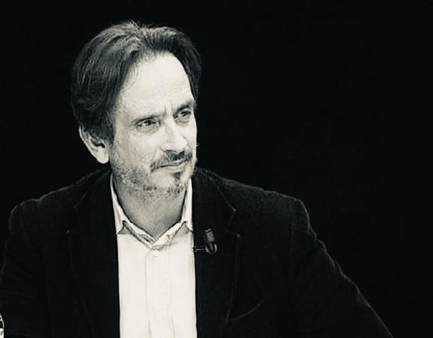 e-djathta-si-ego-dhe-identitet-i-munguar