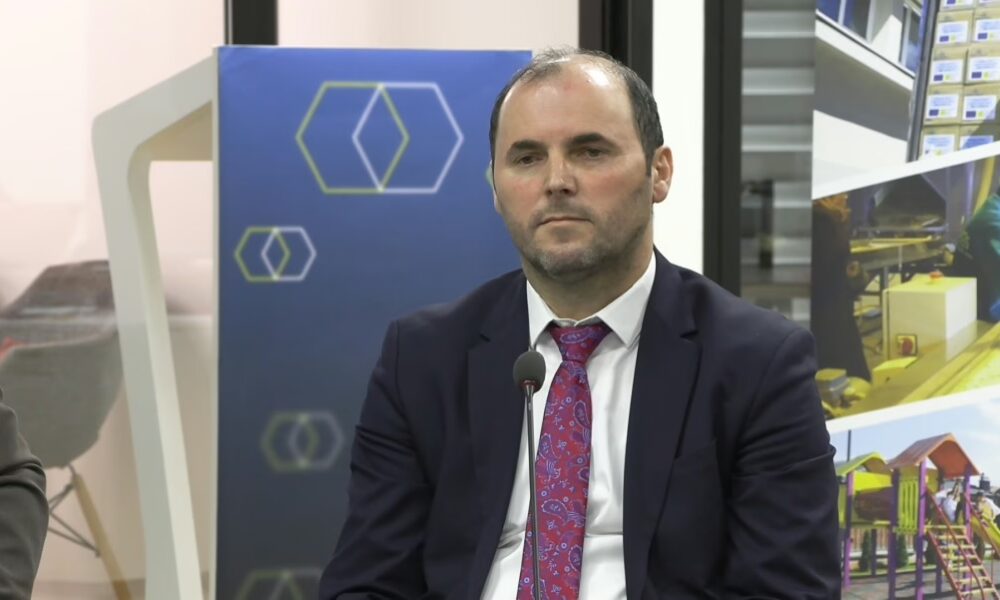 Ish drejtori i ATK së  Profesor Ilir Murtezaj  bashkohet me PDK në  Vendosa t i them PO kësaj ftese