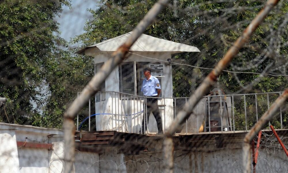 mpb-ne-idrizove-te-burgosurit-kapen-duke-perdorur-lende-narkotike