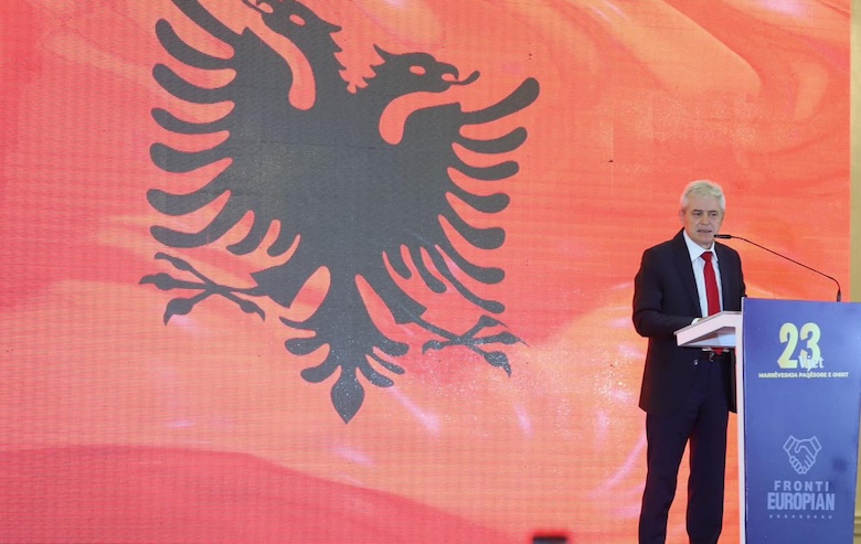 Ali Ahmeti thirrje për mobilizim në Shkup   Nesër bashkohemi për drejtësi dhe të vërtetën 