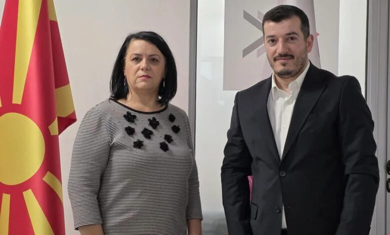 Alternativa me zv drejtor tek Drejtoria e të Ardhurave Publike  DAP 