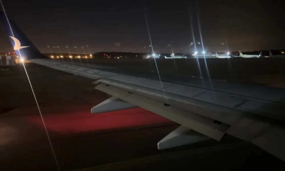 Aeroplani nga Prishtina del nga pista në Stamboll   Ambasada e Kosovës jep detaje