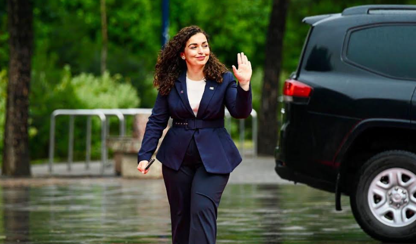 presidentja-osmani-takon-sot-papa-leon-ne-pallatin-apostolik-ne-vatikan