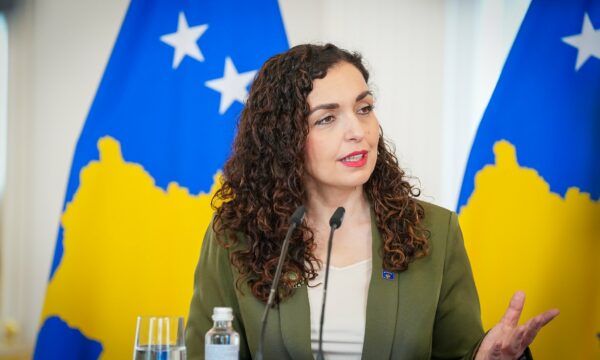 Në kërkim të rizgjedhjes  Presidentja thotë ajo i ka meritat për liberalizimin e vizave  njohjet  armatosjen e FSK së 