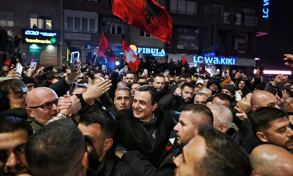 albin-kurti-i-falenderon-mergimtaret-qe-ia-sollen-tri-dite-me-heret-vitin-e-ri