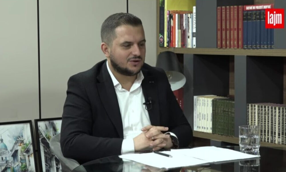 Albi Qamili  Pres opozitë më konstruktive në Komunën e Tetovës  me Kasamin puna nuk është ndalur asnjëherë