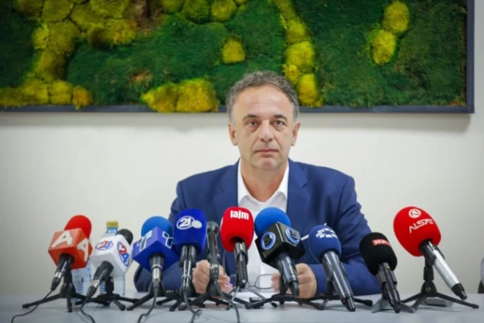 pas-15-vitesh-hapen-specializimet-e-pergjithshme-aziri-do-shtensionojme-shendetesine-terciale