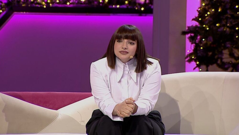 babi-vonohej-cdo-date-5-mami-priste-pas-dere-vuajtja-e-gjate-e-familjes-nga-vesi-i-erret