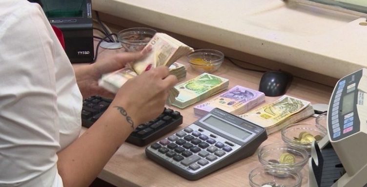 kredite-me-probleme-niveli-rekord-me-i-ulet-vakaj-tregon-qe-bizneset-kane-likuiditet