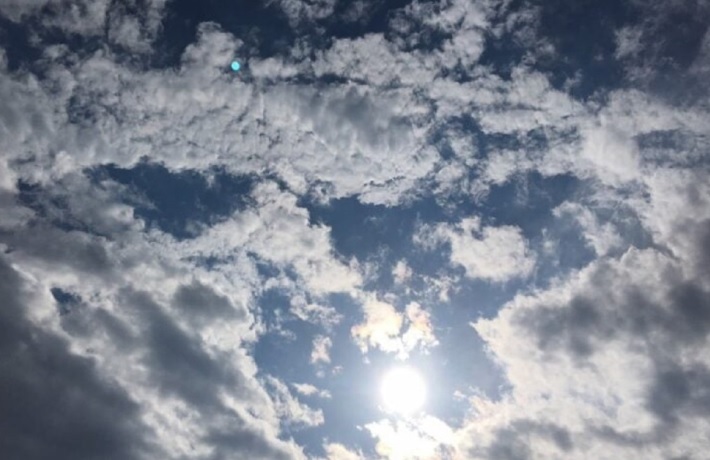 Dita e sotme me vranësira të dendura dhe mjegull gjatë paradites  temperaturat mbeten të ulëta