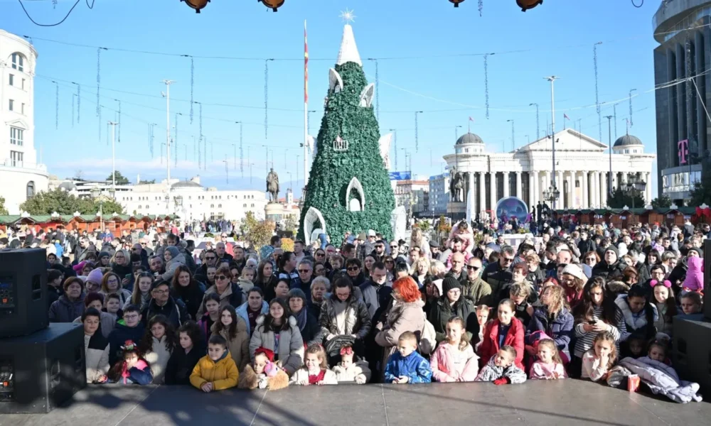 Festa e Vitit të Ri do të bëhet në sheshin Maqedonia në Shkup  mungojnë serish artistët e njohur shqiptarë