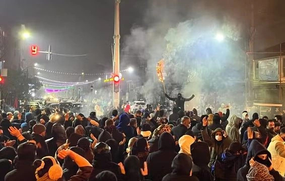 Këshillohen shqiptarët në Iran të kenë kujdes