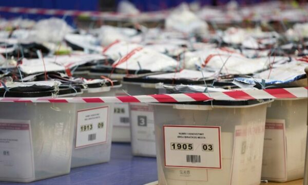 Rinumërimi   Deri tani  ia mori mandatin vetëm një deputeti