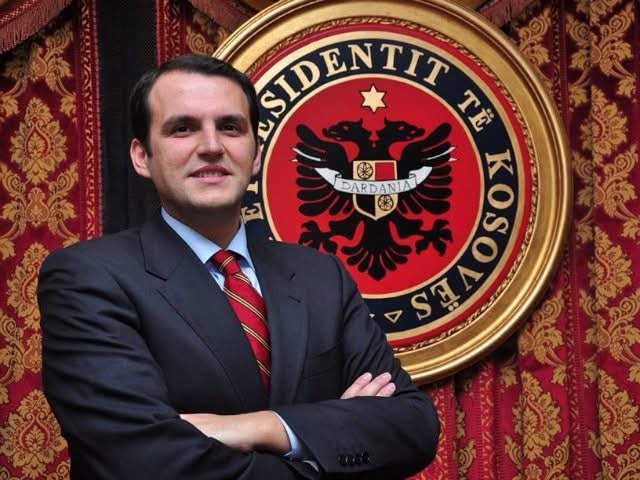  Ukë Rugova President ose Kryetar i Kuvendit    Analisti zbulon se janë zhvilluar bisedime mes LDK së dhe VV së