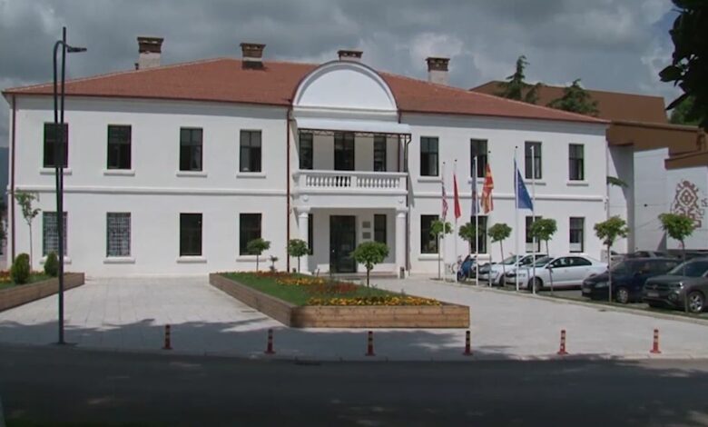 Ndarja e posteve në Strugë  së shpejti negociata mes VMRO së dhe VLEN it