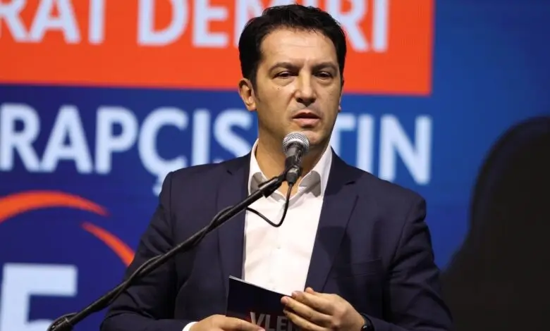 Bekim Sali   Pakoja  e Ahmetit  vardisje politike ndaj VMRO së