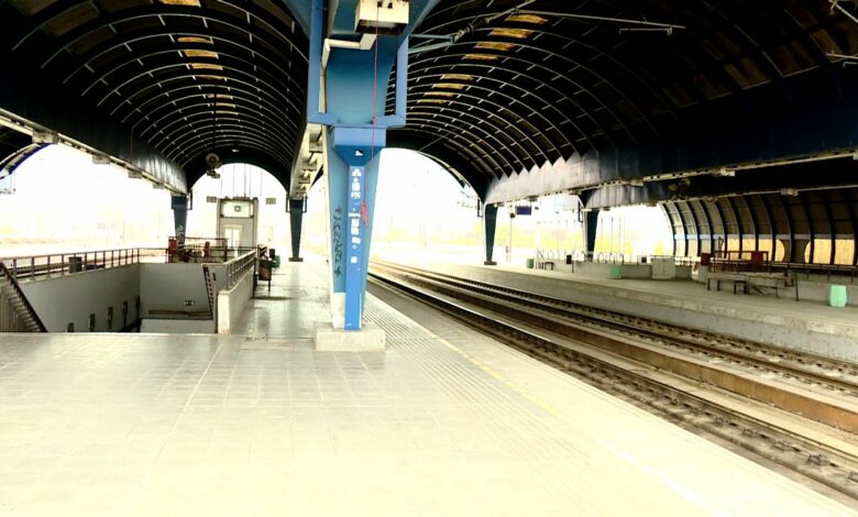 Hajdutët vodhën 72 metra kabllo nga hekurudha pranë Mrzencit