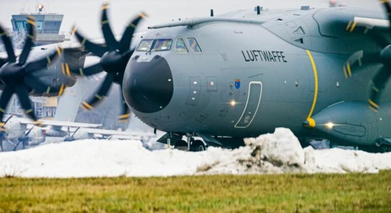  Arktiku në qendër të vëmendjes   Trupat evropiane mbërrijnë në Groenlandë