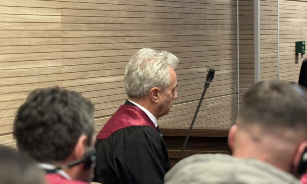 Koci i pakompromis përballë serbëve në Gjykatë  Po tentoni të krijoni alibi me shokë  10 miqë nuk ju shpëtojnë