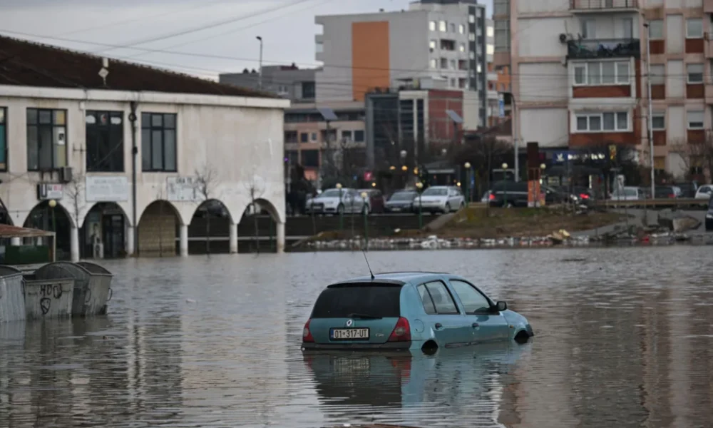 Përmbytjet  edhe Kosova në katastrofë si Shqipëria