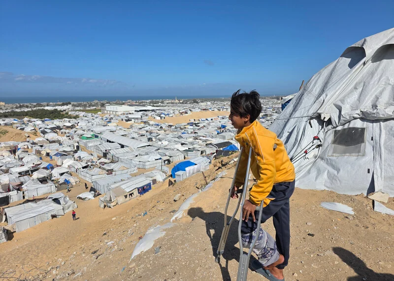 Copëza jete nën gërmadhat e Gazës  kur uria dhe errësira bëhen rutinë 