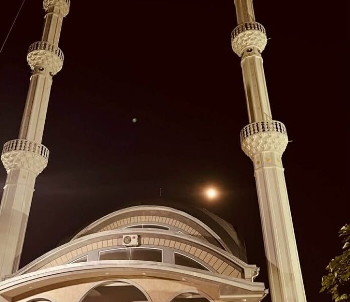 Lejletu l Berati  nata e Beratit 