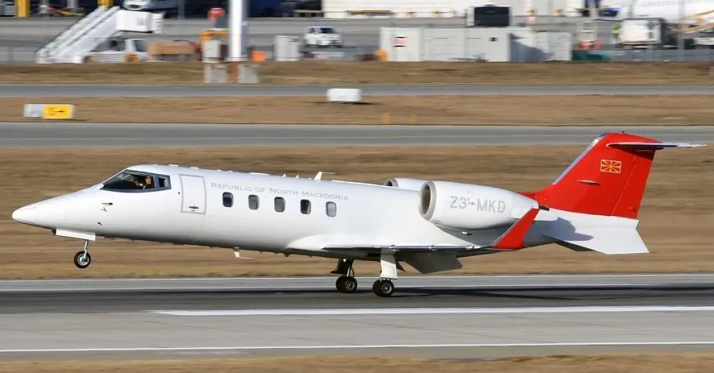 LSDM  Nëse gjithçka ka qenë sipas rregulloreve me përdorimin e aeroplanit  pse Qeveria nuk i publikon listat e pasagjerëve 