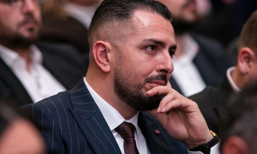 Aliti për largimet nga ASH ja e Taravarit  Nuk janë rastësi dhe as episode të izoluara