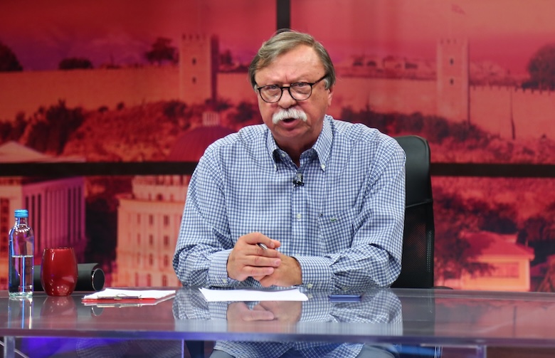 Çomovski  Maqedonasit duhet ta mësojnë shqipen