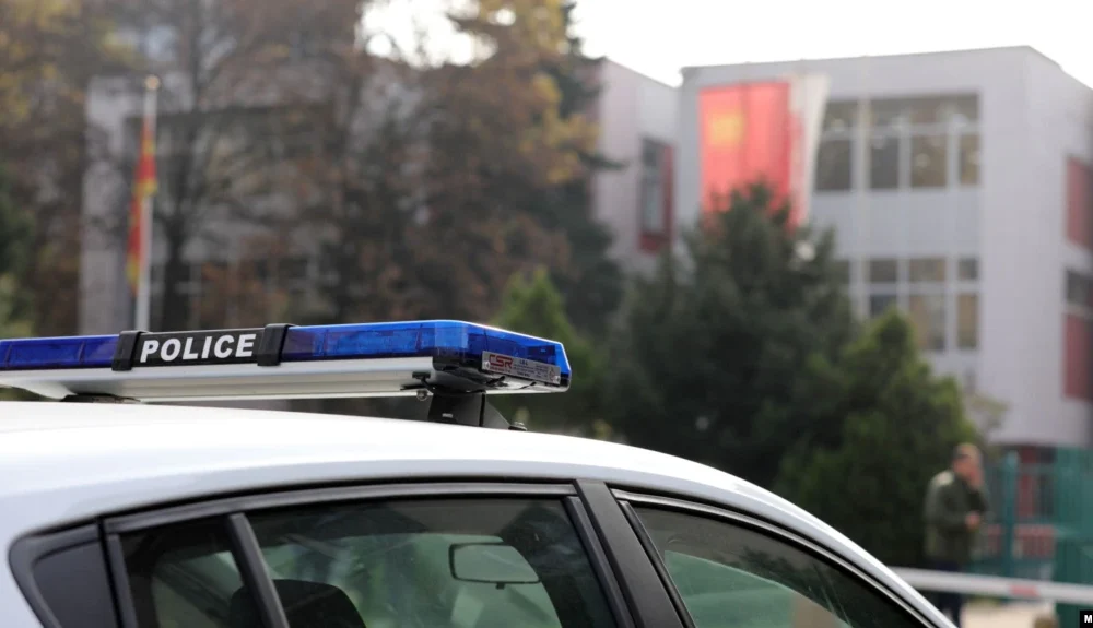 Sërish alarme për bomba në shkollat fillore dhe të mesme në Tetovë