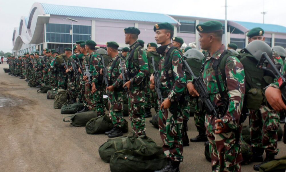 Ushtarë nga ky vend  gati për në Gaza