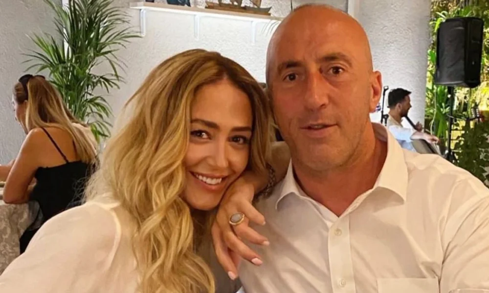  Me kanë smutë s kisha kesh  kish bërtitë  Anita flet për gjendjen shëndetësore të Ramush Haradinajt