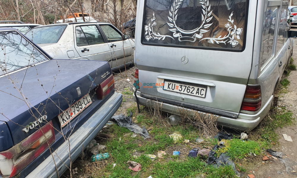 Veturat e braktisura  pushtojnë  Kumanovën  komuna paralajmëroi gjoba