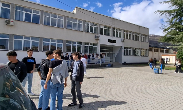 Këtë vit synohet që në mbi 200 shkolla të vendit mësimi të zhvillohet vetëm në një turn