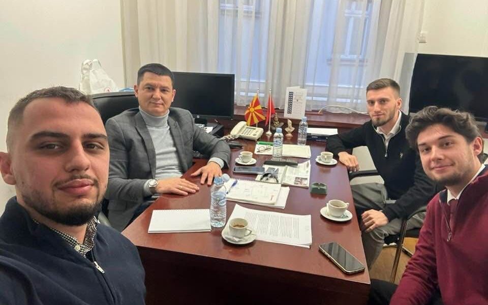 Rijad Shaqiri takon studentët iniciatorë  Provimi i jurisprudencës në shqip duhet të garantohet me barazi të plotë