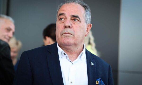 Halil Matoshi  Ndryshimi i orarit të mësimit nga Komuna e Prishtinës për shkak të Ramazanit është shkelje e Kushtetutës