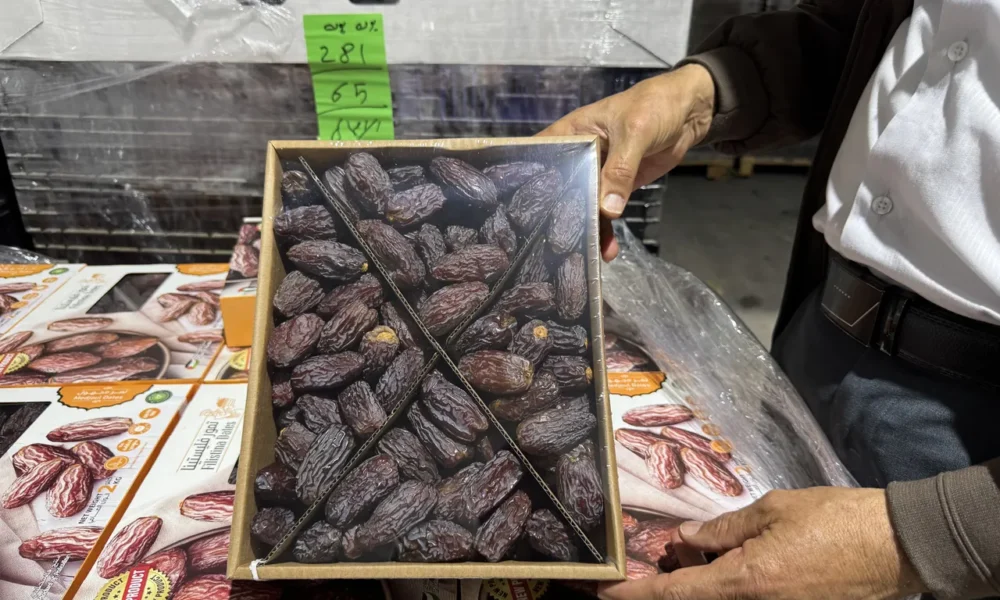 Hurmat izraelite dyshohet se shiten në tregun evropian me etiketa të ndryshme